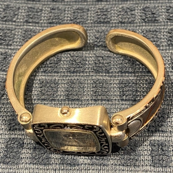 Vintage watch by Diane Balit Handpainted - Picture 9 of 11